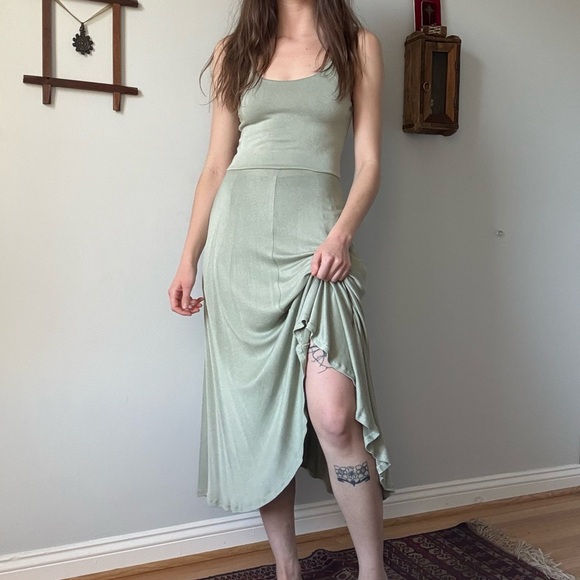 Sage Green Midi Dress - Picture 3 of 5